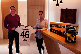 Noerpel Trikot Gruppenfoto