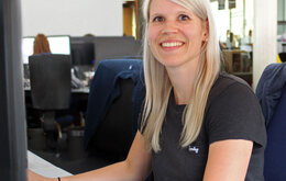 Susanne Burgi hat eine ausgezeichnete Ausbildung zur Kauffrau für Speditions- und Logistikdienstleistungen bei Noerpel abgeschlossen